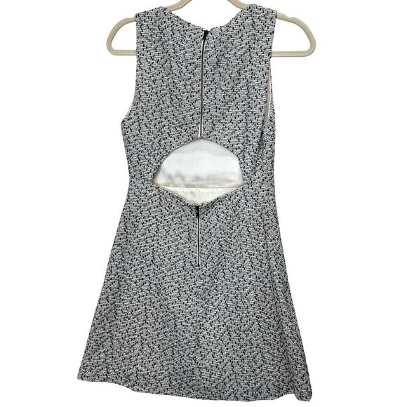 Alice + Olivia Tweed Mini Dress Black White Open Back Size 2 - Picture 5 of 6